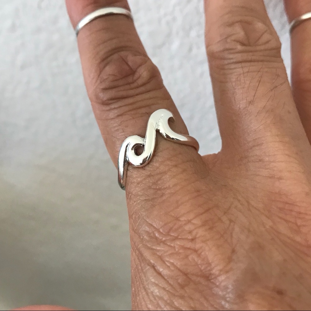 Sterling Silver Two Thick Waves Ring - image 6